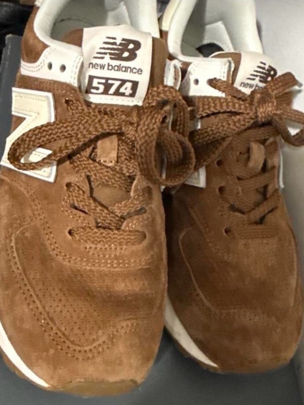 New Balance Brown Suede Sneaker with Cream 'N' Logo - Picture 2 of 5